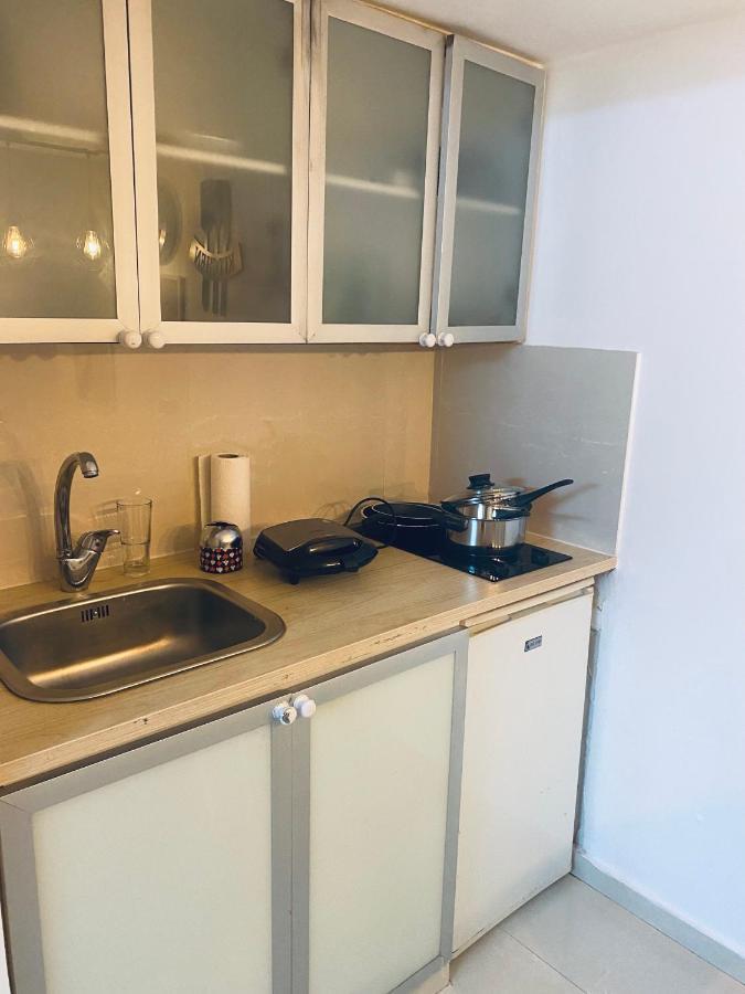 Апартаменти Sunny Sea View Studio Herzliya Екстер'єр фото
