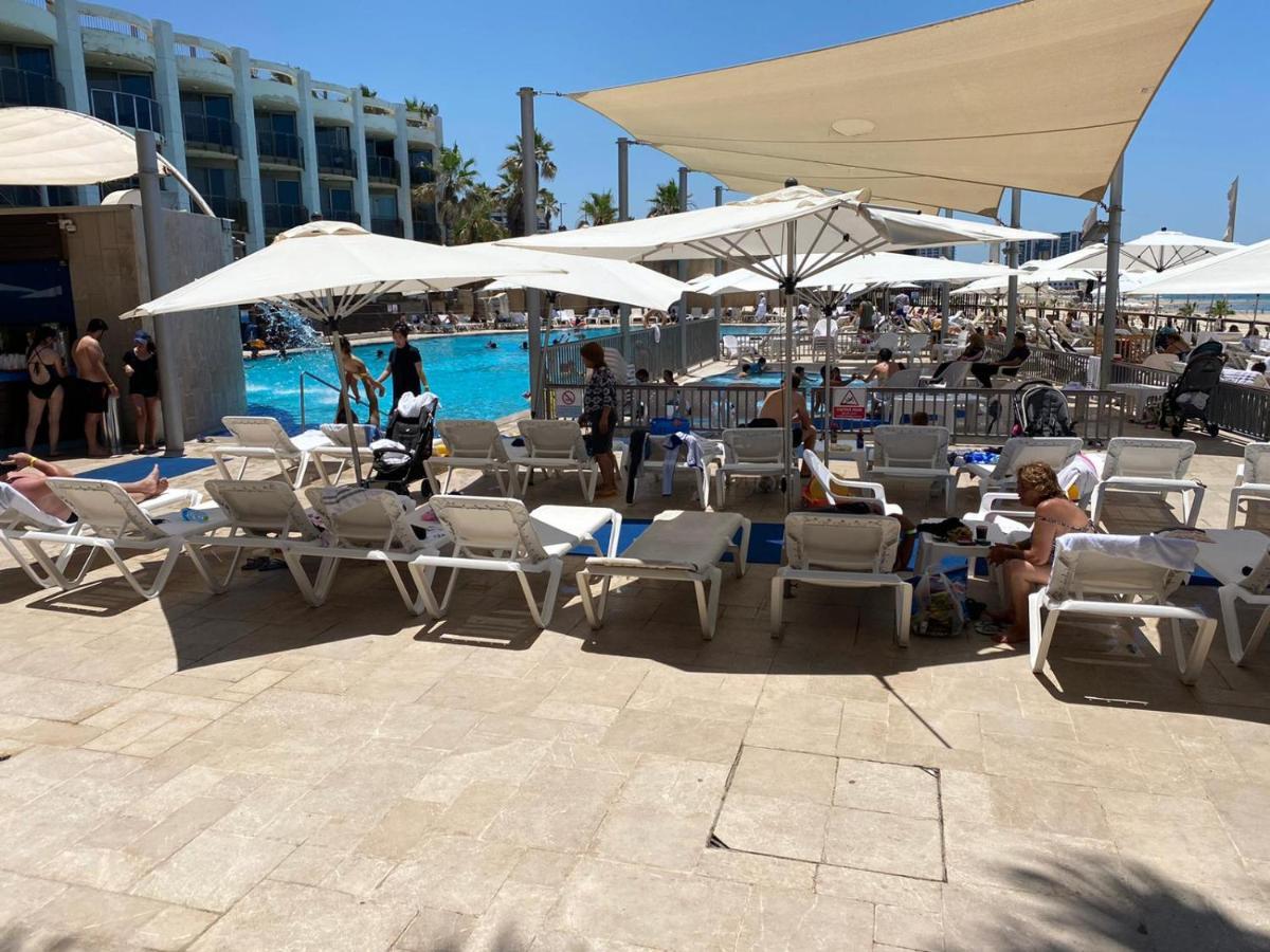 Апартаменти Sunny Sea View Studio Herzliya Екстер'єр фото
