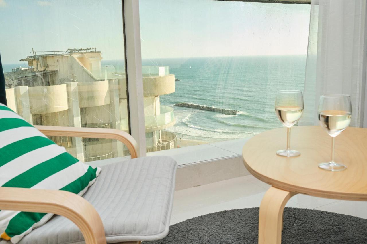 Апартаменти Sunny Sea View Studio Herzliya Екстер'єр фото